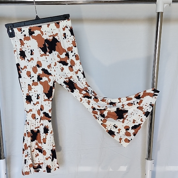 SHEIN White and Brown Kids Matching Set - Picture 6 of 7